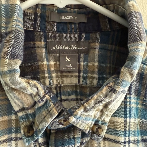 Eddie Bauer Button Down Shirt Men's Large Blue Plaid Flannel Cotton Long Sleeve - Picture 4 of 8